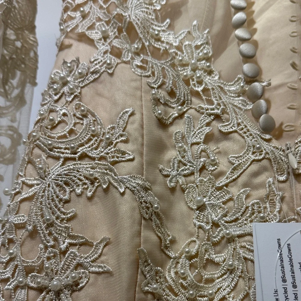 Elegant Lace Long Sleeve Dress - Picture 12 of 17